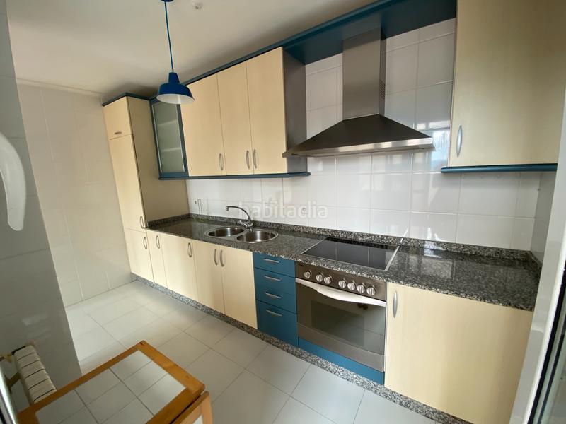 Foto 4d705e9f-9e73-4709-9756-12db387ab0ce. Pis amb calefacció aparcament a Teo