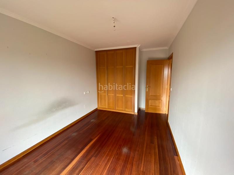 Foto c6fccc26-08d1-4f90-af79-7ea9bc722e25. Pis amb calefacció aparcament a Teo