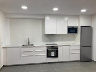 Location Appartement  Travesía da poza. Piso a estrenar en zona muy tranquila