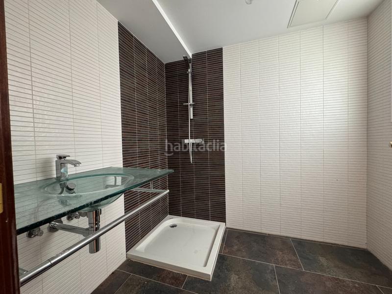 Foto 4a4d87fe-3470-45a3-a8a7-611988c9f6db. Semi detached house in Ciudad Vieja Coruña (A)