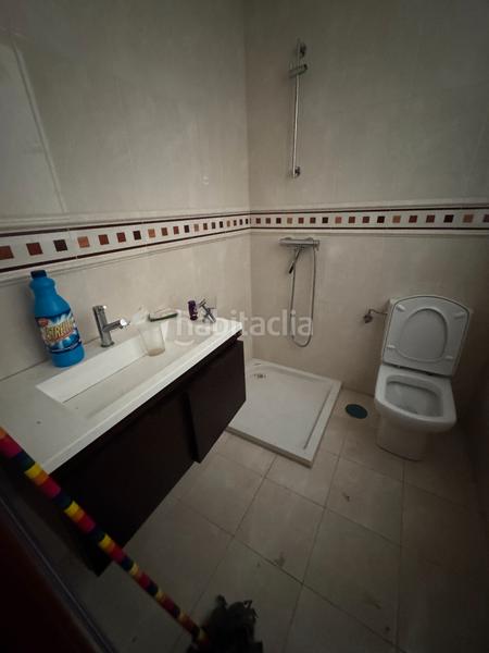 Foto cfeb3174-5e2b-4001-81f7-eadba1dd73e8. Semi detached house in Ciudad Vieja Coruña (A)