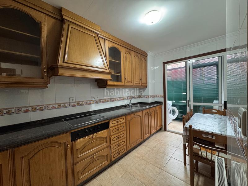 Foto 94dd35ba-cc9a-4655-b21d-f4020b172841. Flat with heating parking in Teo