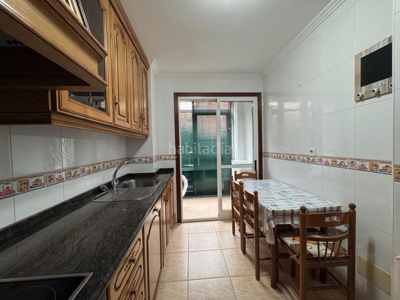 Foto f802322e-6b75-42fa-b028-a4ec94bdd4e9. Flat with heating parking in Teo