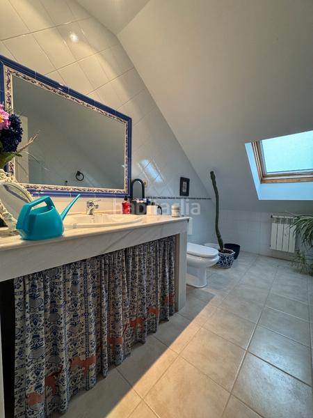 Foto 63ee7646-7608-4972-bd6c-a27bd5545364. Chalet mit heizung parking in Parroquias de Santiago Santiago de Compostela