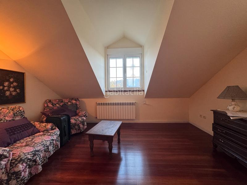 Foto c033452f-a501-4785-ad24-8945132c3f08. Chalet mit heizung parking in Parroquias de Santiago Santiago de Compostela