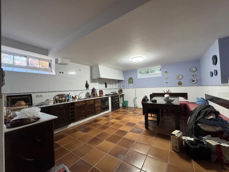 Foto d99e3c46-a8a3-4aa6-91bc-3d3cdf0db673. Chalet mit heizung parking in Parroquias de Santiago Santiago de Compostela