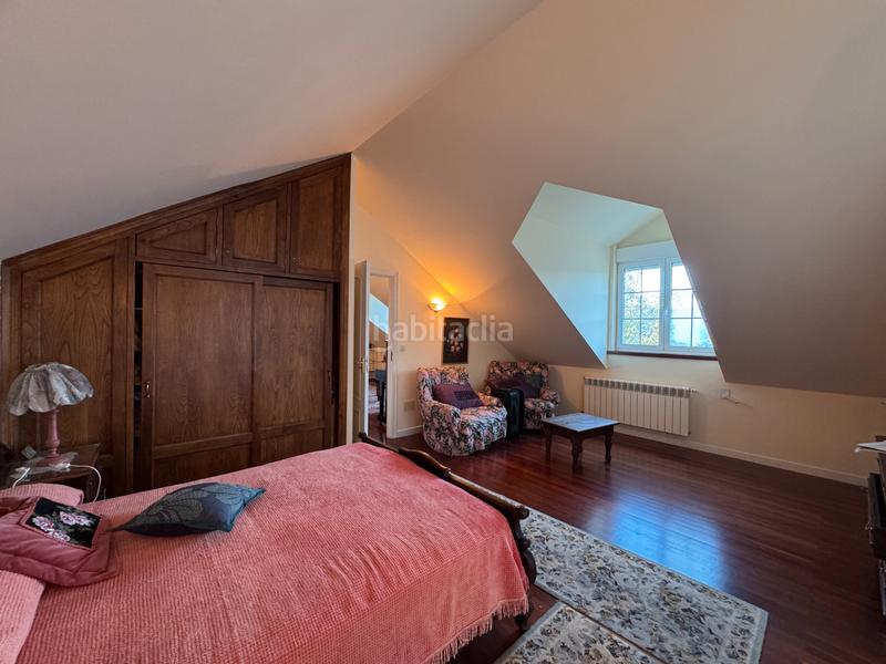 Foto ff93bdef-d151-49fd-a0dd-61edf5588c66. Chalet mit heizung parking in Parroquias de Santiago Santiago de Compostela