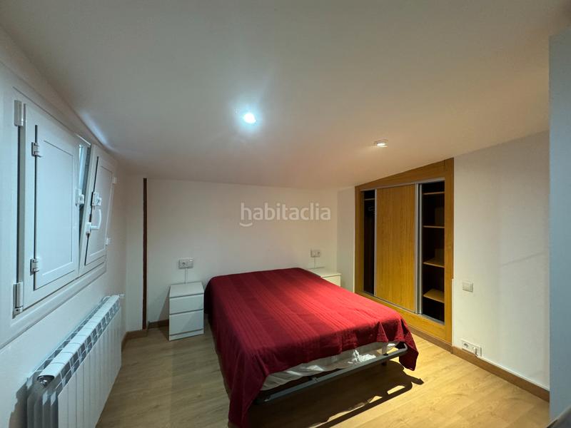 Foto 1d279d91-c1e7-47b4-aa6a-8ce9699117d2. Alquiler ático piso en zona muy tranquila en Campus Norte - San Caetano Santiago de Compostela