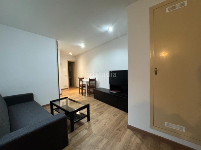 Foto 73cf132a-f0cd-4966-8239-b725b4891bab. Lloguer àtic amb calefacció a Campus Norte - San Caetano Santiago de Compostela