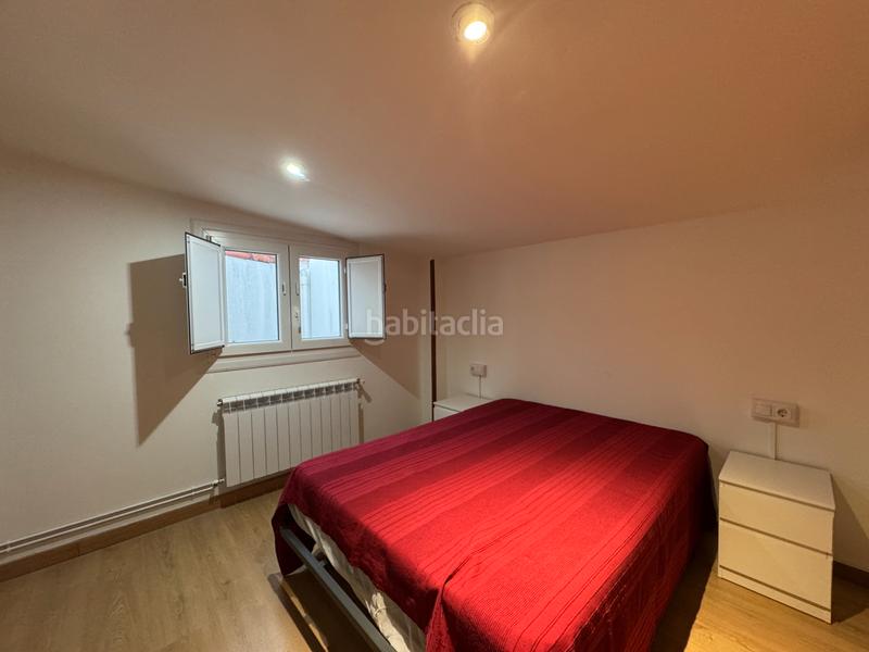 Foto e5afc29a-4e20-4e6e-969e-c5970cdf4d93. Location attique avec chauffage dans Campus Norte - San Caetano Santiago de Compostela