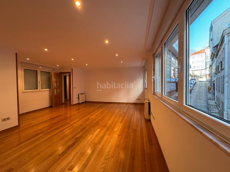 Foto 0b0f9f9a-13a5-4d19-9ce4-0731f776ea0e. Affitto appartamento con riscaldamento parcheggio in Santiago de Compostela