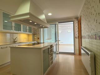 Location Appartement  Rúa dos pitelos. Piso amplio junto a plaza de galicia