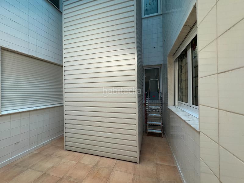 Foto 05d06ae3-8df8-4419-aa21-6a49e5151fef. Miete etagenwohnung mit heizung parking in Ensanche - Sar Santiago de Compostela