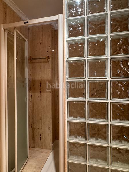 Foto 4c41022c-0e81-41f2-a2d2-4e4ef4a587fd. Miete etagenwohnung mit heizung parking in Ensanche - Sar Santiago de Compostela