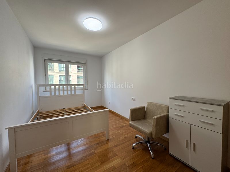 Foto 57fc1251-0952-41f3-ba89-836780320739. Rent flat with heating parking in O Milladoiro Ames