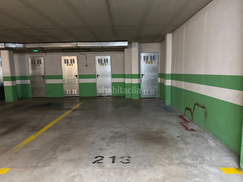 Foto 9f3e76e6-45ab-48ee-a6e7-1bd1e6b653f8. Rent flat with heating parking in O Milladoiro Ames