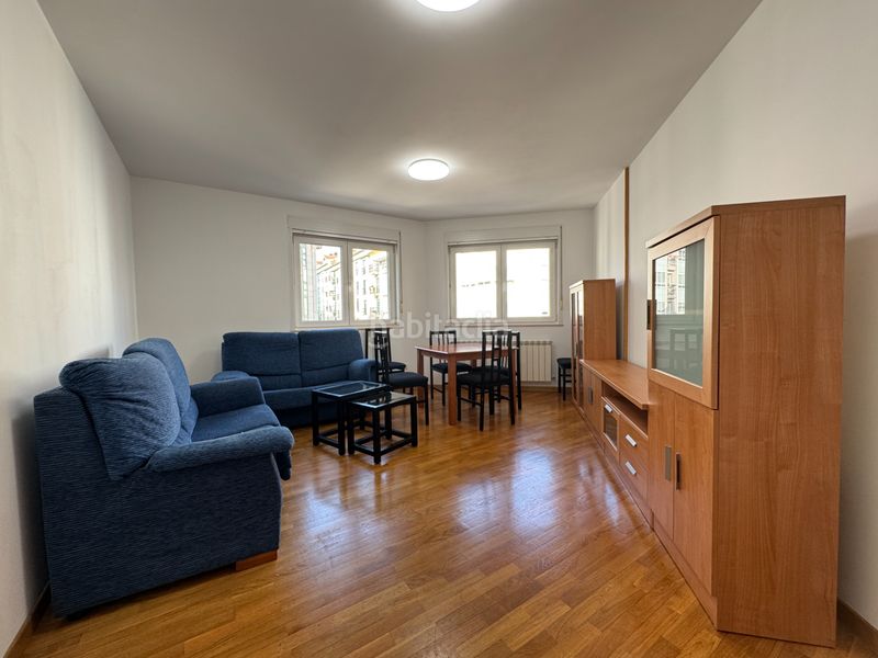 Foto ba4b9972-83d7-43e4-ac99-71f6d15066cb. Rent flat with heating parking in O Milladoiro Ames