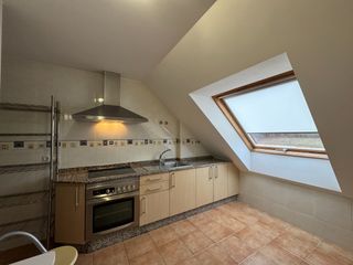 Rent Flat  Rúa do rego. Piso muy luminoso y acogedor