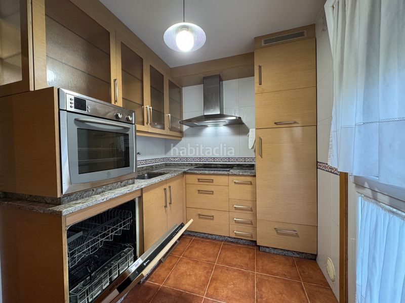 Foto d0c3c827-6d3f-4202-a5c2-358974d8bf26. Casa adossada amb xemeneia calefacció aparcament a Teo