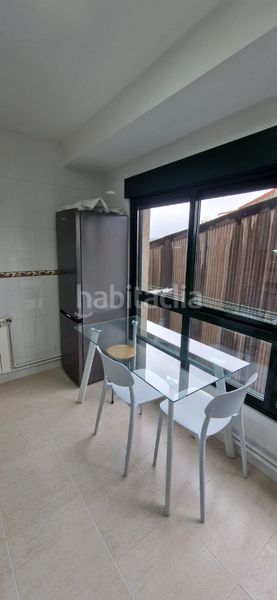 Foto 1405b9b3-488f-4225-a19e-4fe4554a5c62. Rent flat with heating in Ordes