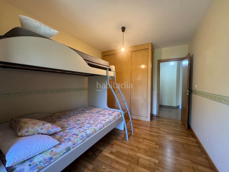 Foto d88c1fb1-0bf9-4957-b01c-0224bd72cb7d. Alquiler casa adosada chalet adosado a pocos minutos de santiago en Teo
