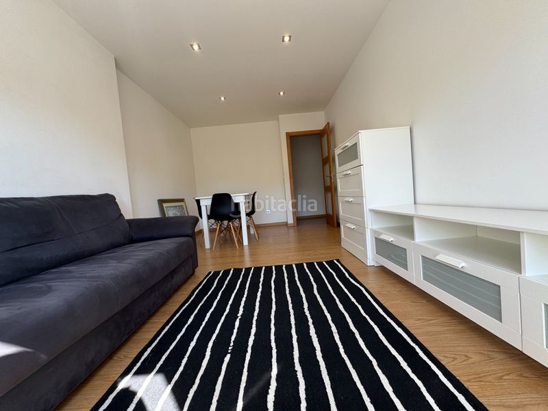 Foto 59532578-34b4-4744-9396-38d986595959. Location appartement avec chauffage parking dans Teo