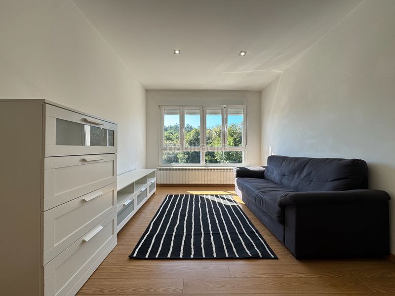 Foto a660c501-1d53-4d94-95f4-ad082cf5a794. Location appartement avec chauffage parking dans Teo