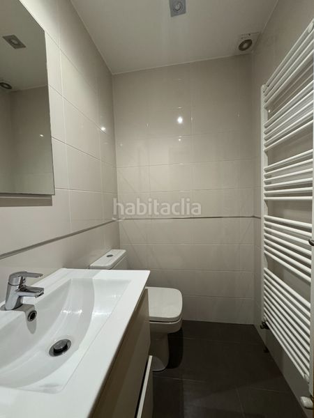 Foto fce0f5c8-d5d4-4fa9-8b4c-c35b89eda1a7. Location appartement avec chauffage parking dans Teo