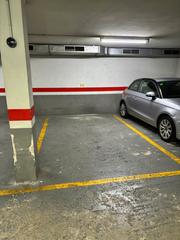 Aparcament cotxe a Carrer de brusi 27. Plaza parking en venta en galvany