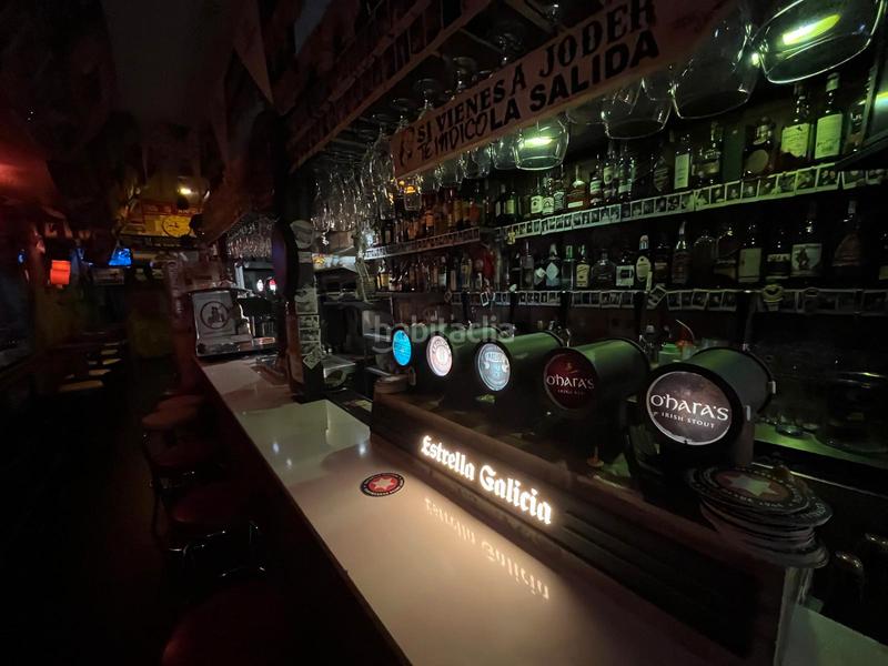 Foto f2da035e-3125-4ad7-98be-718097553d7c. Traspaso local comercial en carrer creu coberta 17 local en traspaso en Hostafrancs en Barcelona