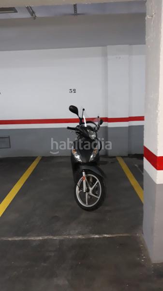 Foto 239f2747-03c7-46a3-a23c-5d7cee2c26c9. Location parking voiture dans carrer de déu i mata 154 dans Barcelona