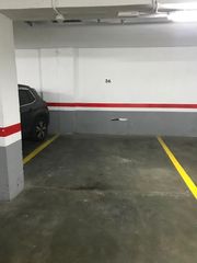 Affitto Posto auto in Carrer de déu i mata 154. Plaza de parking coche grande en les corts