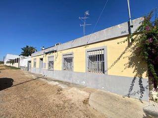 Casa  Andrés chordi corvo. Casa en venta en urb. guadiana  avda. elva, 4 dormitorios.