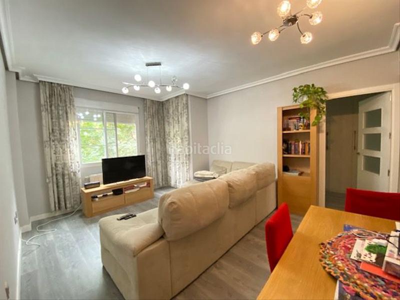 Foto 59b550f3-6a08-4d7d-b056-cfe0beeec3c6. Flat with heating in Pardaleras Badajoz