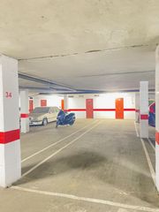 Miete Autoparkplatz in C. de isabel gallardo gómez 1. Garaje en alquiler en maria auxiliadora  cerro del viento.