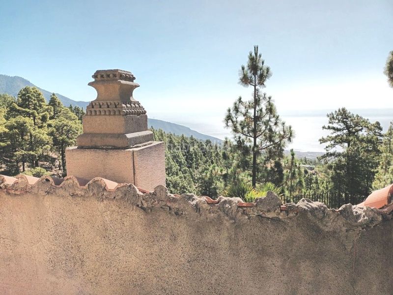 Foto 13957d2f-5034-40dd-9148-436d020e37d6. Xalet amb aparcament a Arafo