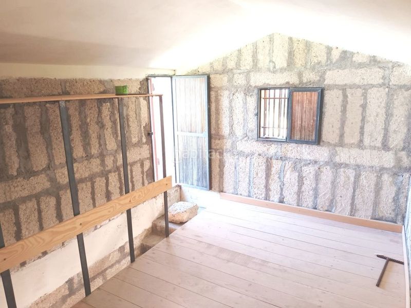 Foto 3b620424-7a8d-468c-b691-ba03821df2e1. Xalet amb aparcament a Arafo