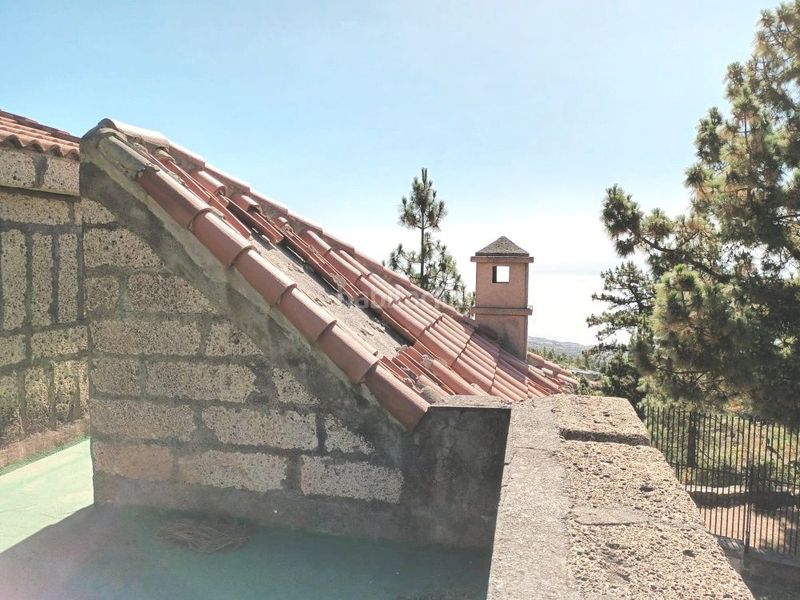 Foto 41a7a6b5-4ccb-426a-a612-16aa842d72dc. Xalet amb aparcament a Arafo