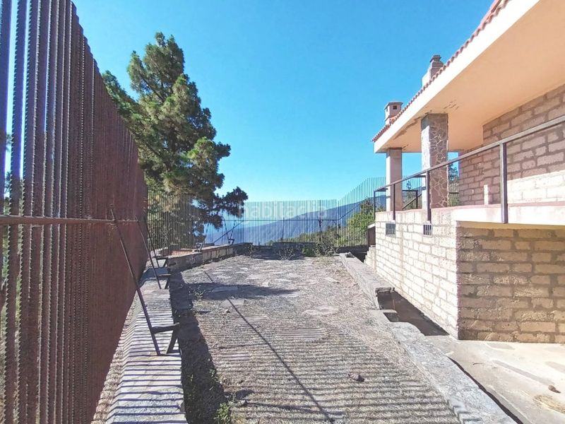 Foto 51562706-f85b-4b40-92e4-55438ae41b76. Xalet amb aparcament a Arafo