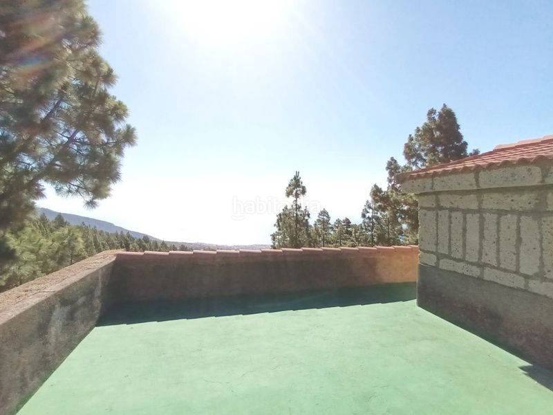 Foto c66285f3-44ae-424e-974b-8656ab475650. Xalet amb aparcament a Arafo