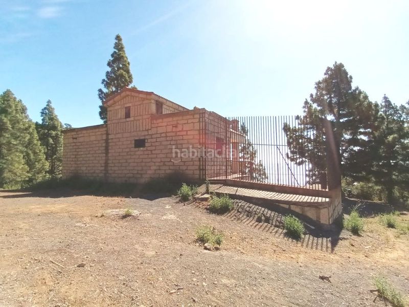 Foto ed865282-e5d9-423f-9bf1-bb31e09b3a52. Xalet amb aparcament a Arafo