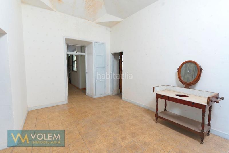 Foto b1bcb7c7-4a61-4069-ae41-e37ff5f755c8. Masia a Centro Güímar