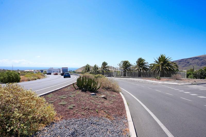 Foto 5d83a743-ff9d-4426-a906-91e0763518b6. Finca rústica en Centro Güímar