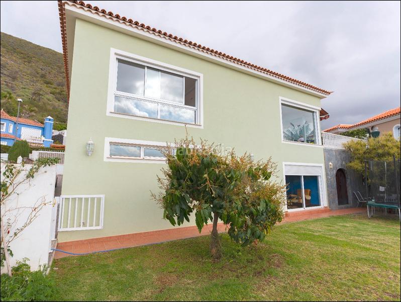 Foto 7d0abd6f-dc4d-4745-824c-de232cf31ee9. Chalet en Las Cuevas - Los Gómez Orotava (La)