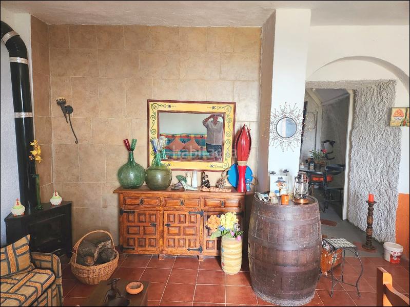 Foto fd3f873e-018b-4420-b97a-7abdd5e3ec38. Masia amb xemeneia a Centro Güímar