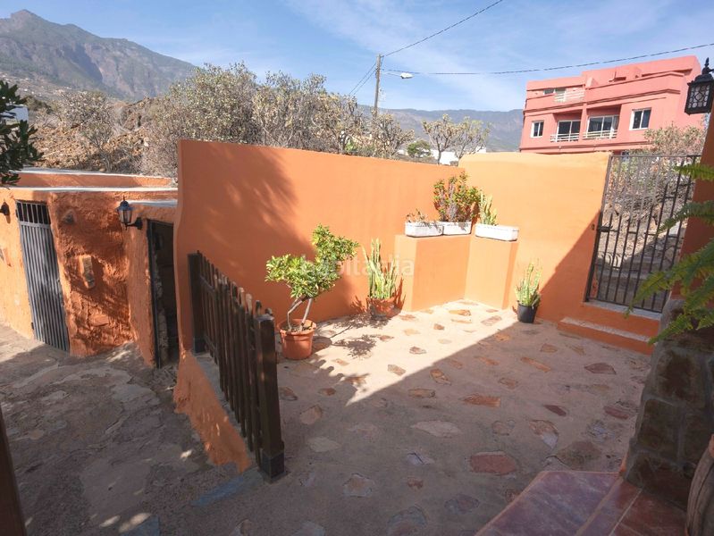 Foto fe05a6fe-c433-4613-a868-96564cc9a76d. Casa in Centro Güímar