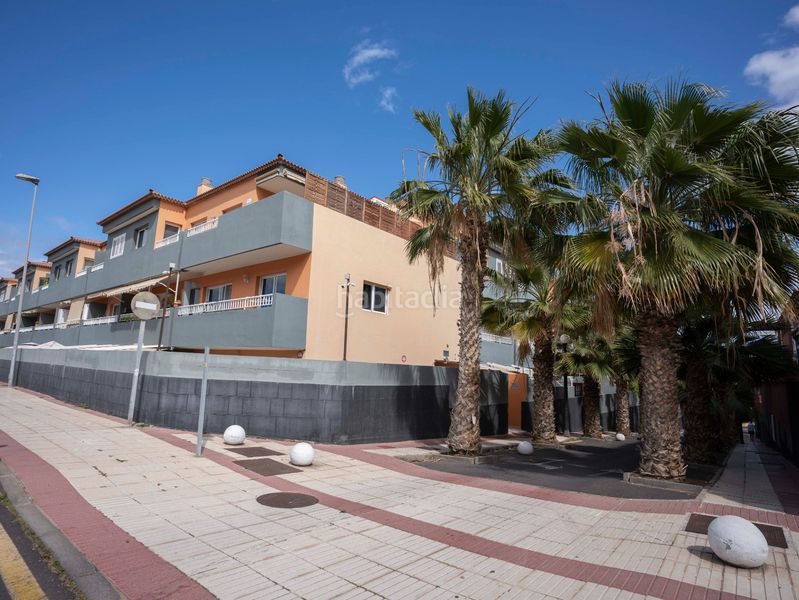 Foto 1008f183-6b57-4154-be6f-f8f9c5f21d8c. Apartament amb aparcament piscina a puertito de Güímar Güímar