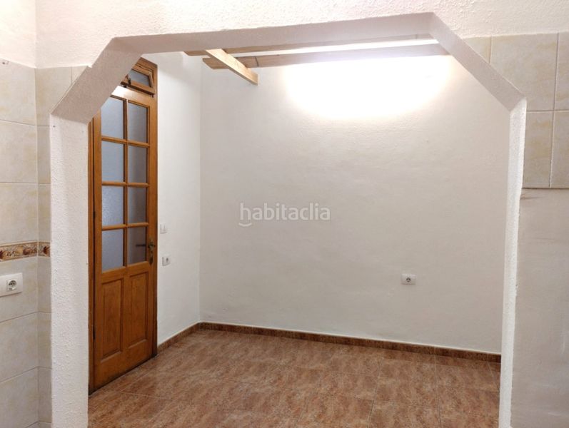 Foto 47b90e33-681c-49f8-b567-84c14f325581. Casa adossada amb aparcament a Centro Güímar