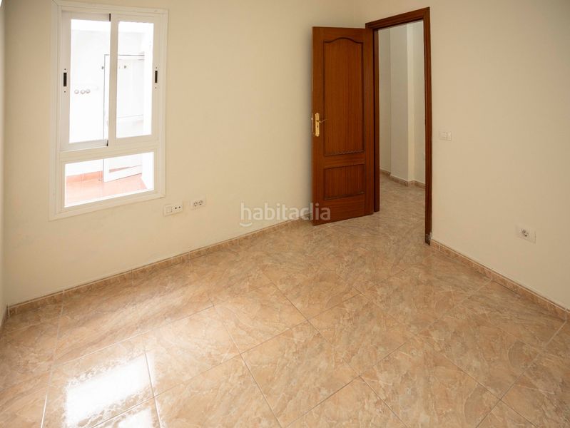Foto d6cf0109-cf7f-4bd2-9e7c-94d3dd442323. Apartament amb aparcament a Centro Güímar
