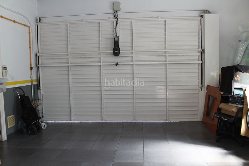 Foto 4a7e8c4a-f54a-4766-8bb5-8728921c8b62. Casa amb calefacció aparcament piscina a Martorell